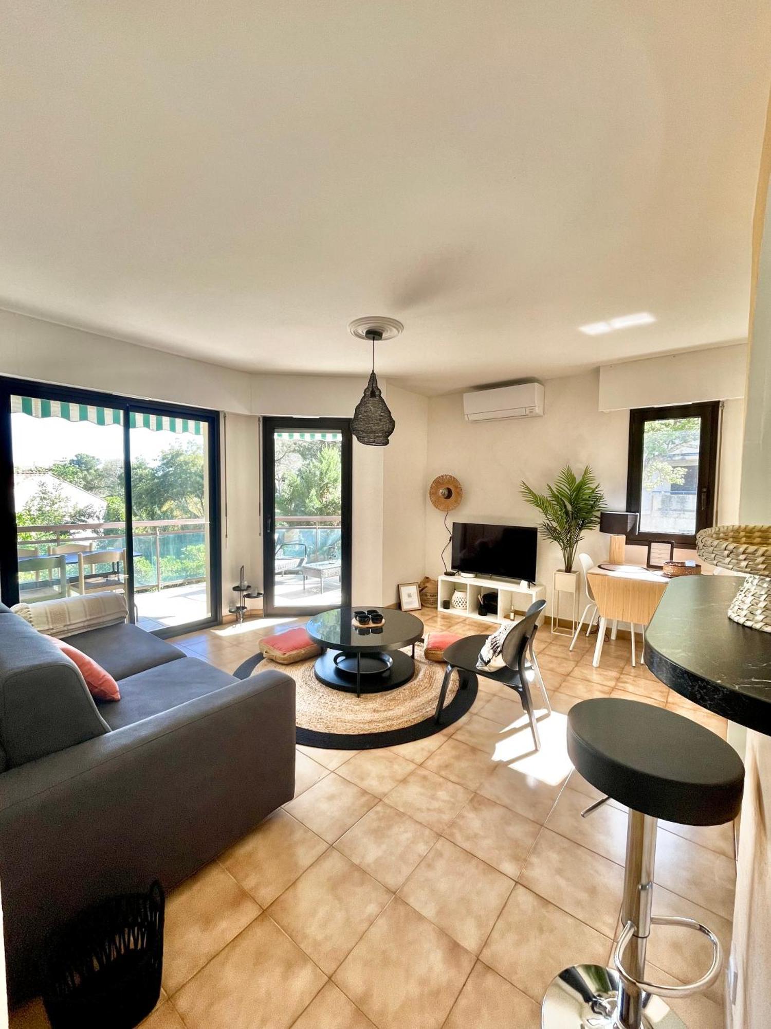 Appartement Plage Et Nature Saint-Raphael  Bagian luar foto
